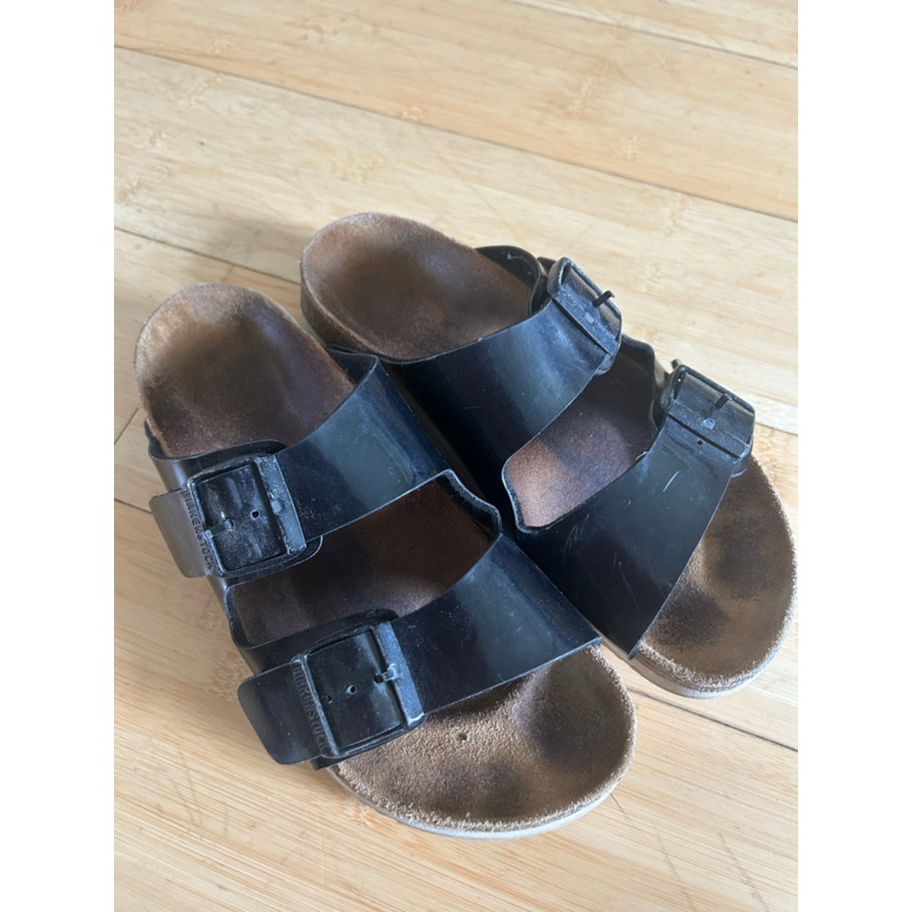 Birkenstock sandals black size 39